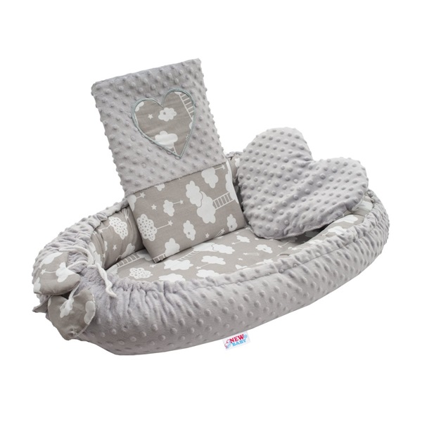 Luxus babafészek párnával és paplannal New Baby Felhőcske
