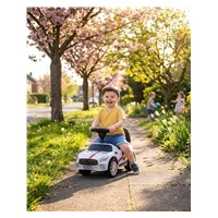 Zenélő bébitaxi Baby Mix RACER fehér