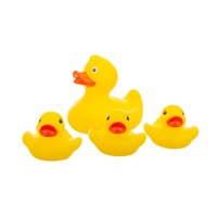 Akuku sárga kacsák fürdőjáték