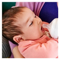 Cumisüveg Avent Natural átlátszó 260 ml (a csomagolás sérült)