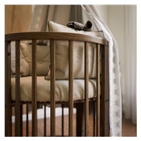 Gyermek növekedő 3-az-1-ben ovális kiságy + matrac New Baby dió színű