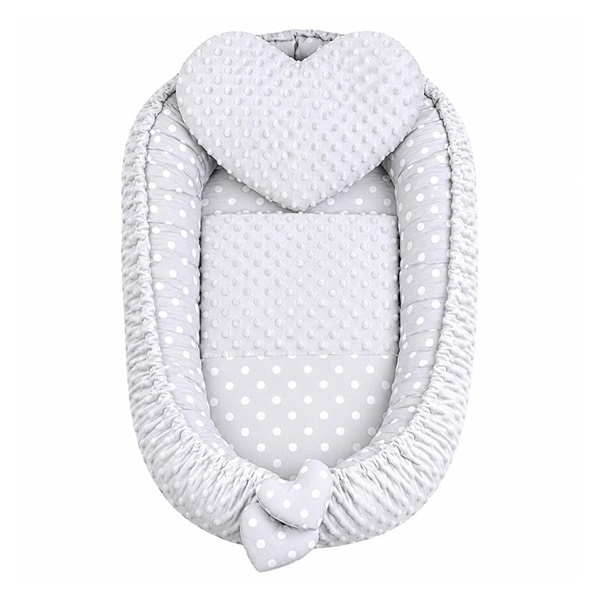 Luxus babafészek párnával és paplannal New Baby Minkyből Szívecske szürke